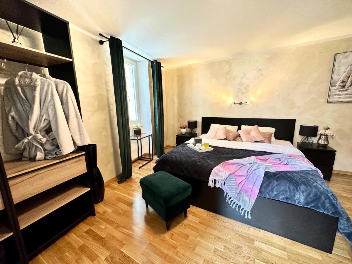 Romeo Apartments Rovigno 외부 사진