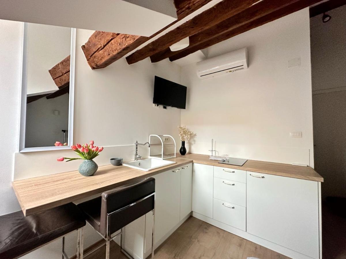 Romeo Apartments Rovigno 외부 사진